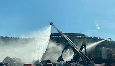 Firefighters battle blaze at Schnitzer Steel in North Portland