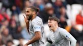 West Ham 0-1 Everton: Hammers booed off as Dominic Calvert-Lewin winner adds to David Moyes woes