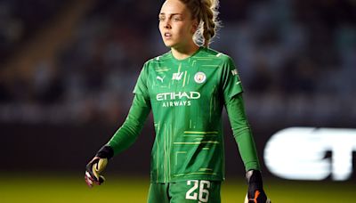 Ellie Roebuck hails 'perfect' Barcelona move after signing two-year deal