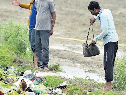 Hathras stampede: Survivors recount horrors, say not sure whether relatives dead or alive