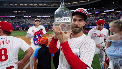 Bryce Harper breaks out 'Wooder' jug during Bohm's Home Run Derby at-bat