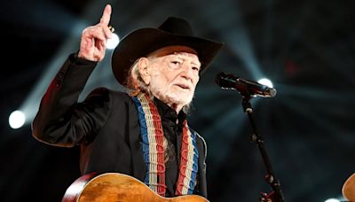 JUST IN: Fans React as Ailing Willie Nelson Cancels Another Show