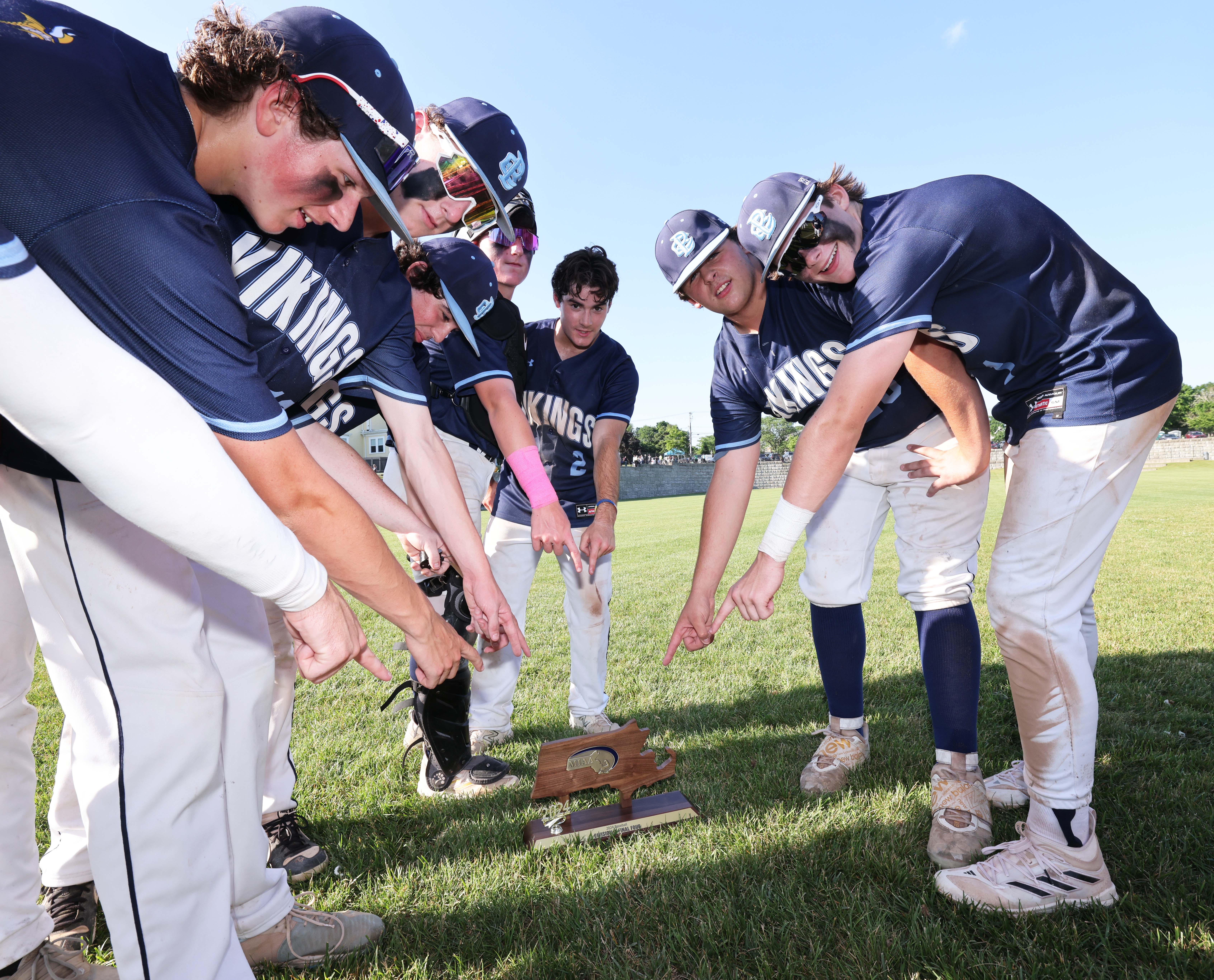 Brotherly Love(ll): Lovell bros carry East Bridgewater High baseball to D-4 Final Four