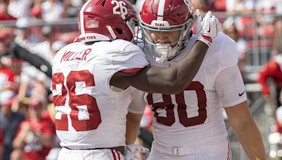 Tide 'much more in sync' in victory over Badgers