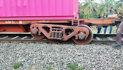 Five wagons of goods train derail in West Bengal’s New Maynaguri station