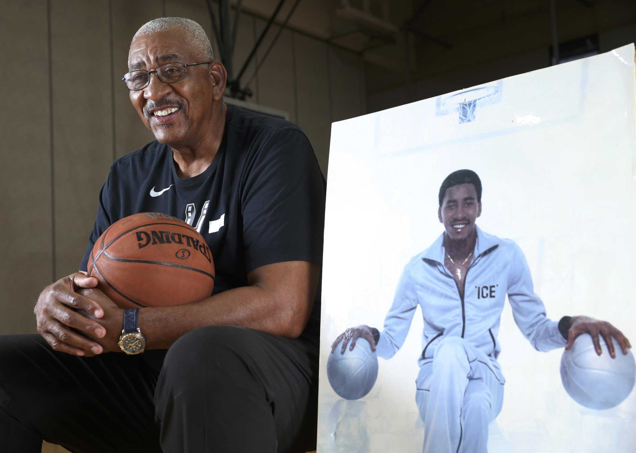 Spurs launch clothing line based on Nike poster of George Gervin