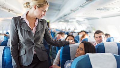 Etiquette expert reveals the worst thing air passengers do when swapping seats