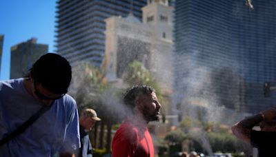Heat Wave in Western U.S. Sets Records, While Another Roasts the East