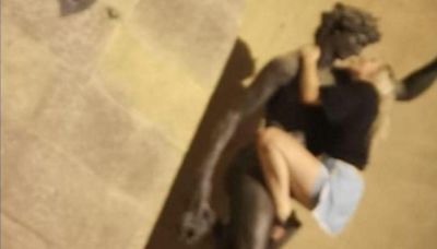 La indignación en Florencia por la simulación de actos lascivos de una turista con una estatua