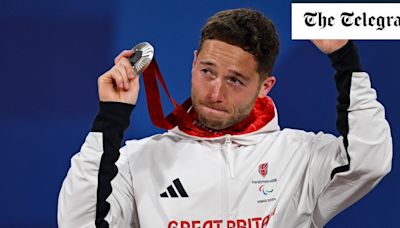 Paralympics 2024: Alfie Hewett suffers heartbreak in wheelchair tennis gold medal match