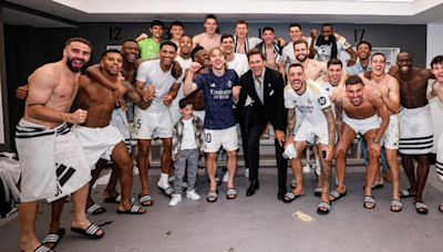 Visita inesperada al vestuario del Real Madrid