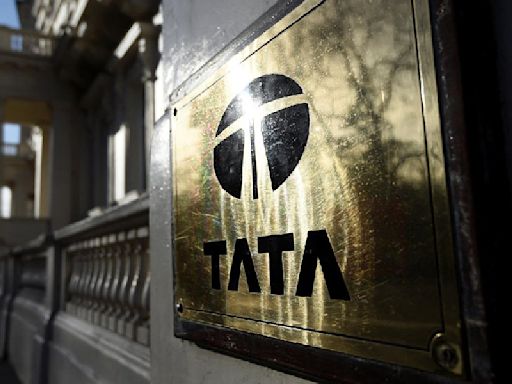 Strike call rocks Tata Steel UK