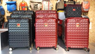 奧運倒數！中國代表隊帶「英俑」行李箱出征 設計來自秦陵兵馬俑