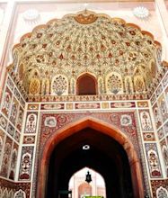 Badshahi Mosque