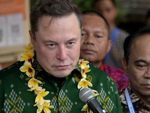 Elon Musk debuts Starlink satellite internet service in Indonesia
