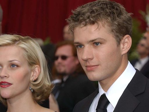 Ryan Phillippe shares Reese Witherspoon throwback photo nearly 16 years after divorce: 'We were hot'