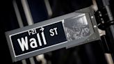 Stocks mixed as Wall St eyes elevated Treasury yields, earnings