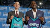 Michael Jordan contempla vender a los Hornets de Charlotte