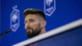 Giroud, el sustento de Mbappé