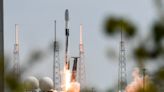 SpaceX boosts more Starlink internet satellites to orbit on Falcon 9 mission