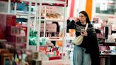 US retail sales tepid in May; manufacturing production surges