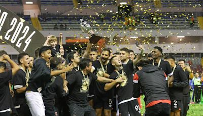 Los apuntes de Alexandre Guimaraes con los primeros trazos de un Alajuelense renovado