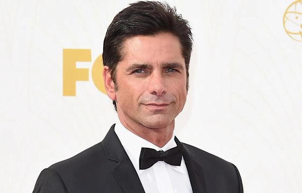 John Stamos says his therapist helped save his life during sobriety journey: 'Probably wouldn't be here'