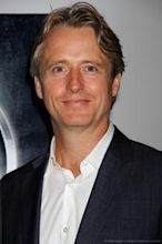 Linus Roache