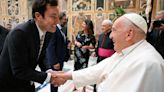 Pope meets Jimmy Fallon and 105 other comics at Vatican