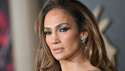 Jennifer Lopez canceló su gira: ”Estoy completamente desconsolada y devastada"