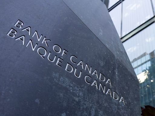 'Stars are aligning' for Bank of Canada rate cut: economists