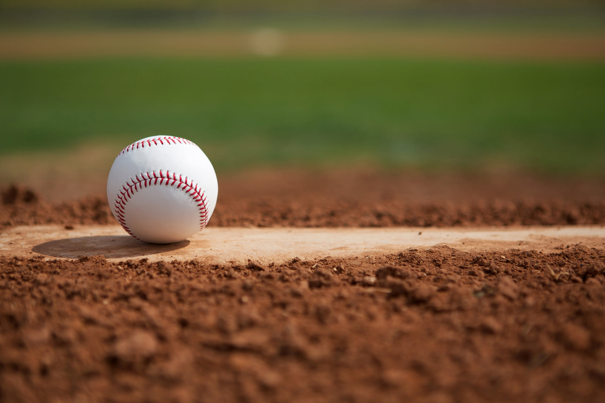 Prep highlights: 2A GSHL baseball tightens as Mark Morris cools off Columbia River with an 8-1 win