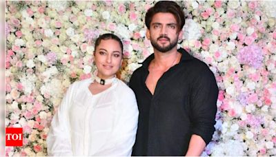 Sonakshi Sinha-Zaheer Iqbal wedding: Groom arrives at the wedding venue for the registered marriage | Hindi Movie News - Times of India