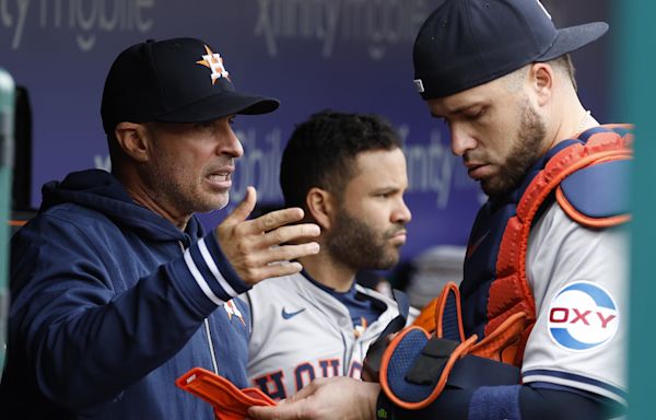 Should Houston Astros Already Consider Replacing Manager?