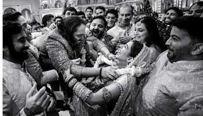 Anant Radhika's wedding photographer shares an unseen picture of Varmala ritual from their wedding, see here