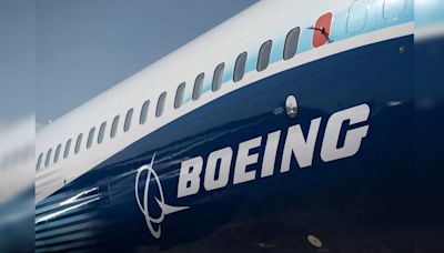 FAA Orders Inspection Of 2,600 Boeing 737s Over Oxygen Mask Failure Concerns