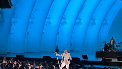 Seal Gets Up Close And Very Personal With Fans At The Hollywood Bowl