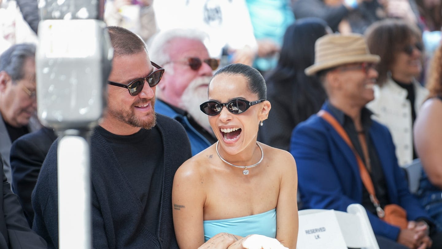 The Way Zoë Kravitz Sits With Channing Tatum Shows She’s ‘At Ease’ With Him