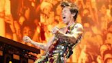 Grammy 2023: la extraordinaria vida de Harry Styles, el artista que pasó de trabajar de panadero a convertirse en una superestrella de la música