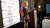 Country music icon Dolly Parton donates $1 million to pediatric infectious disease research