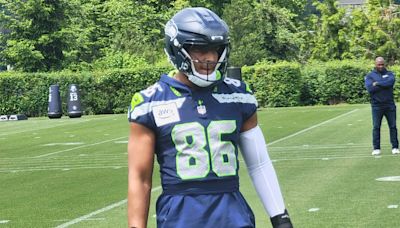 Pharaoh Brown Taking on Diverse Role in Seattle Seahawks 'Exciting' Offense
