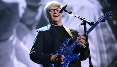 Here’s Steve Miller’s Reaction to Eminem Interpolating ‘Abracadabra’ in New Single ‘Houdini’