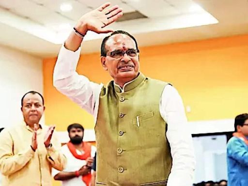 Union Minister Shivraj Singh Chauhan warns of identity loss if JMM-led govt returns to power | Ranchi News - Times of India