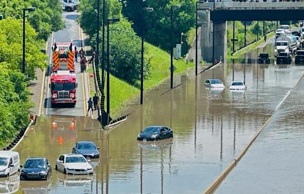 Toronto cleans up after severe storms cause floods