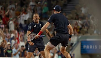 Andy Murray not done yet as he moves forward in Olympics men's doubles