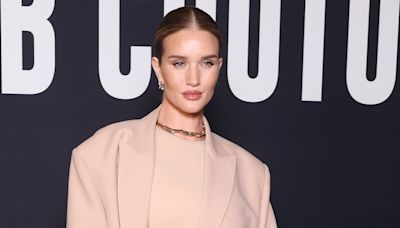 Rosie Huntington-Whiteley Means Business in Clear Rockstud Pumps at Valentino’s Spring 2023 Couture Show