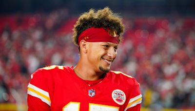 Patrick Mahomes Reacts to Jason Kelce's Viral Dance Video Before MNF