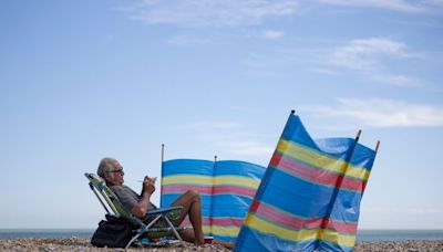 Met Office verdict after mini-heatwave predicted to hit UK before bank holiday weekend