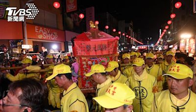 白沙屯媽祖進香第7天！凌晨「刈火」回鑾 起駕7小時急行30公里