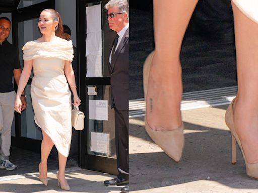 Selena Gomez Wears Beige Manolo Blahnik Suede Shoes at Rare Beauty Event in New York